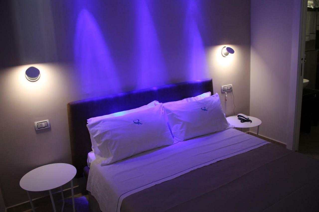 Sonevi Rooms Наполи Екстериор снимка