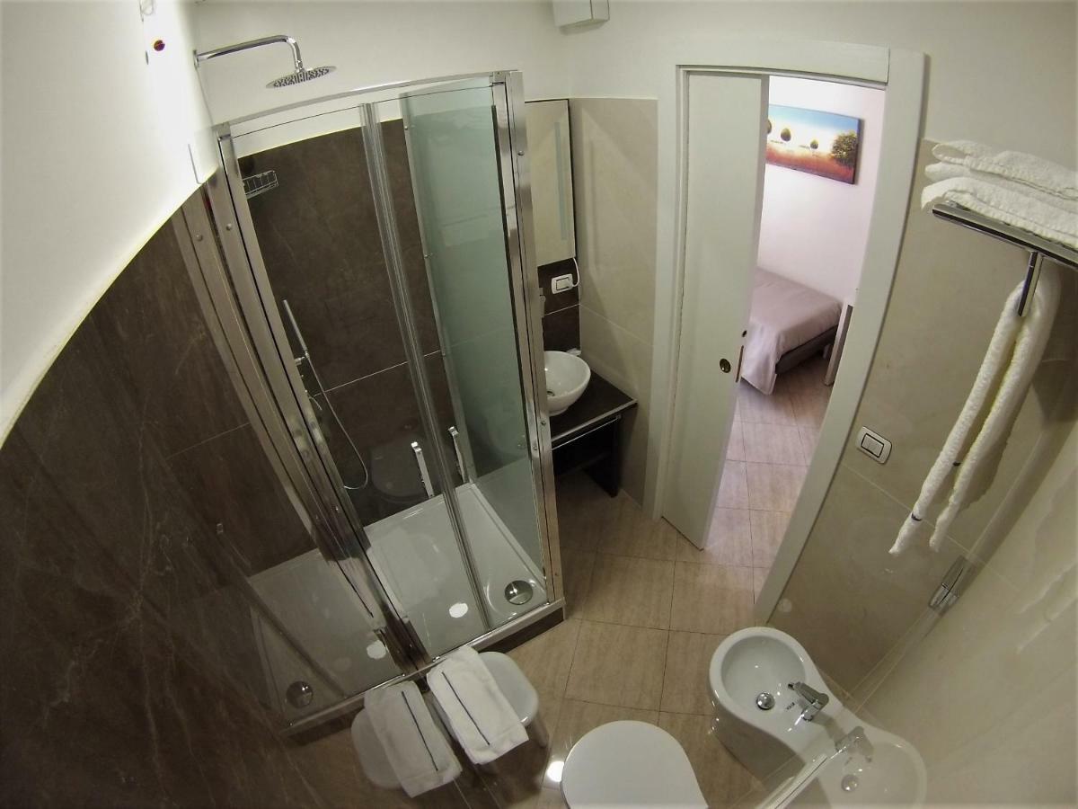 Sonevi Rooms Наполи Екстериор снимка