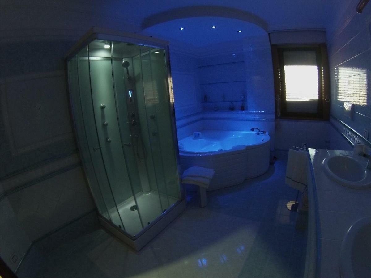 Sonevi Rooms Наполи Екстериор снимка